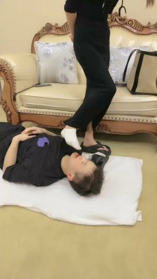 图片[7]_【欣然莫】白袜脚插嘴/耳光/鞭打_绳艺套路直播视频资源网