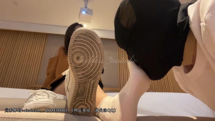 图片[7]_【羽工作室】晨希S：空军一号原味小白袜汗脚调教_绳艺资料库视频资源下载