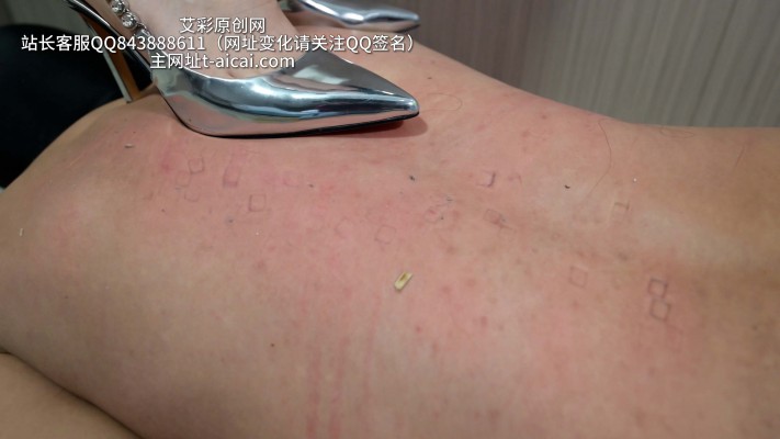 图片[15]_金属高跟惨无人道踩虐小白，臭袜塞嘴痛苦哀嚎_绳艺套路直播视频资源网