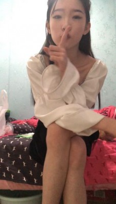 图片[8]_18岁初三绝美女学生s美脚第一视角粗口羞辱_绳艺套路直播视频资源网