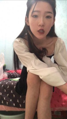 图片[9]_18岁初三绝美女学生s美脚第一视角粗口羞辱_绳艺套路直播视频资源网