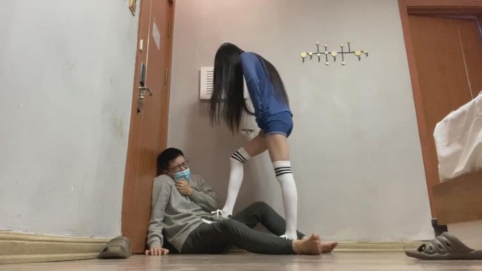 图片[16]_诗曼 活力美女房主超狠踢裆小男生_绳艺资料库视频资源下载