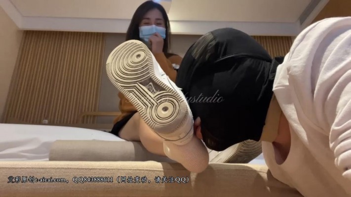 图片[2]_【羽工作室】晨希S：空军一号原味小白袜汗脚调教_绳艺资料库视频资源下载