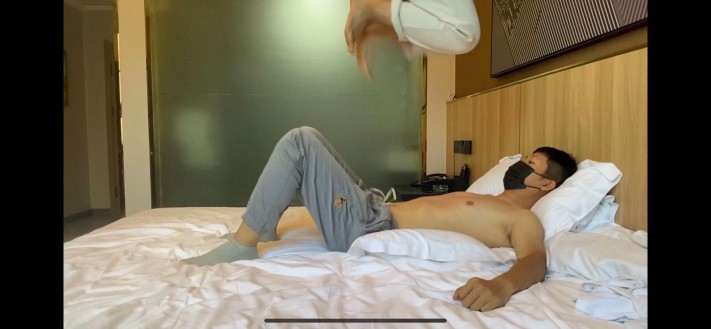 图片[3]_女大学生素人第一次踩踏_绳艺资料库