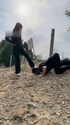 【悦主大大】户外贝壳头踩踏喂食_绳艺套路直播视频资源网