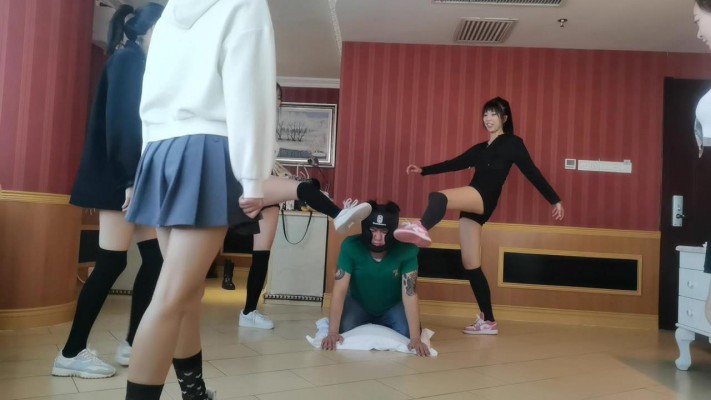 图片[14]_【超级男M】五人多主群脚玩_绳艺资料库视频资源下载