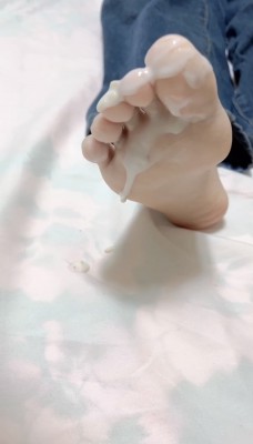 图片[5]_把表妹灌醉后品尝她的美脚_绳艺资料库