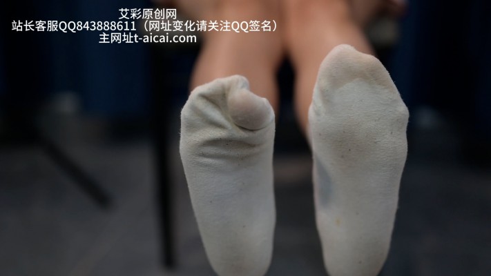 女神穿了一周的超重口臭棉袜羞辱除臭,脚耳光,发黄棉袜加臭汗脚深喉_绳艺套路直播视频资源网