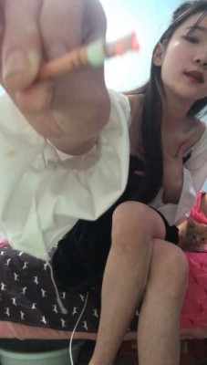 图片[5]_18岁初三绝美女学生s美脚第一视角粗口羞辱_绳艺套路直播视频资源网