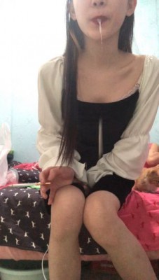 图片[12]_18岁初三绝美女学生s美脚第一视角粗口羞辱_绳艺套路直播视频资源网