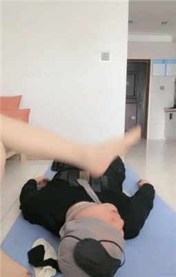 图片[17]_【不期而遇】脚踩脖子窒息/圣水/重度踢踹_绳艺套路直播视频资源网