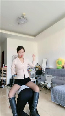 图片[9]_【嘉文】长靴重度踢踹/人体烟灰缸/耳光_绳艺资料库视频资源下载