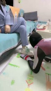 【蜜糖情侣】绿帽家奴圈养犬化_绳艺资料库视频资源下载