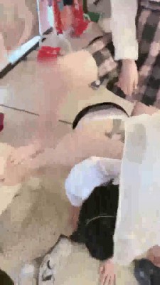 图片[5]_【安蔓】被三主玩弄-清理鞋子/钻胯舔脚_绳艺资料库视频资源下载