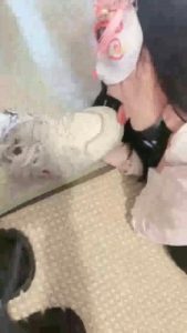 【安蔓】被三主玩弄-清理鞋子/钻胯舔脚_绳艺资料库视频资源下载