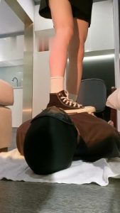 【米小唐】帆布鞋白袜踩狗_绳艺资料库视频资源下载