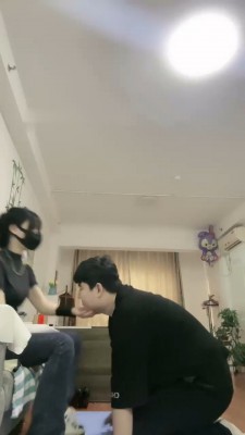 【不期而遇】胶皮头套闻袜香/胶带勒脖/吃呕吐物_绳艺资料库视频资源下载