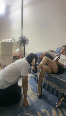 【安琪】高跟肉丝-女老板折磨男下属_绳艺资料库视频资源下载