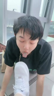 图片[2]_【樱桃大大】户外偶遇粉丝白鞋虐_绳艺套路直播视频资源网