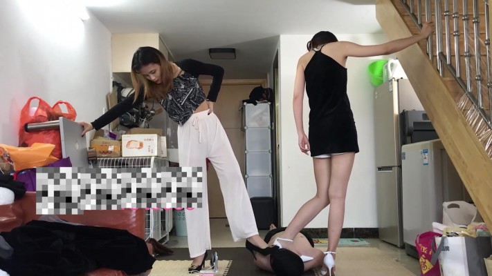 图片[7]_小鱼姐姐晚礼服白高跟携手梦梦女神强制全体重踩踏，踩脖子_绳艺套路直播视频资源网