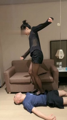 图片[5]_【jenn】强推-情侣主黑丝玩弄绿帽【下】_绳艺资料库视频资源下载