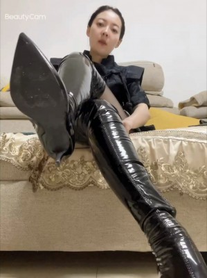 图片[3]_【彼岸花】靴子羞辱诱惑榨金，榨干全家_绳艺资料库视频资源下载