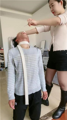 图片[12]_【嘉文】长靴重度踢踹/人体烟灰缸/耳光_绳艺资料库视频资源下载