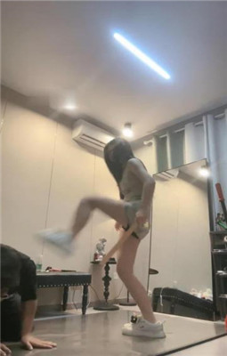 图片[6]_【伊楠】暴力调-惩戒打手心/高跟踩踏/裸足插嘴踩脸_绳艺资料库视频资源下载