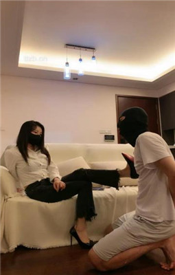 图片[11]_【宝爷】裸足深喉/高跟虐乳/舔脏鞋_绳艺套路直播视频资源网