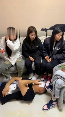 图片[8]_【精神小妹】4S学生主-运动鞋白袜/喂食呕吐_绳艺资料库视频资源下载