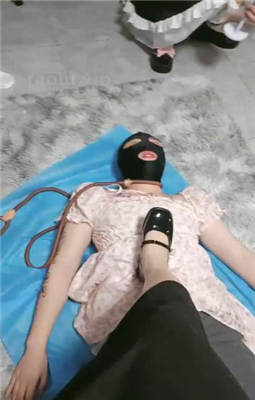 图片[15]_【欣欣子】双S-白丝气味辱/全体重踩踏_绳艺套路直播视频资源网