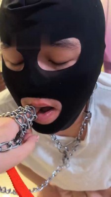 图片[6]_【甜心教主】狗链遛狗/舔脏鞋/闻超脏白棉袜_绳艺套路直播视频资源网