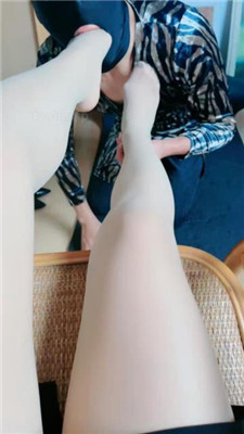 图片[16]_【媚朵】高跟原味肉丝jio闻舔_绳艺套路直播视频资源网