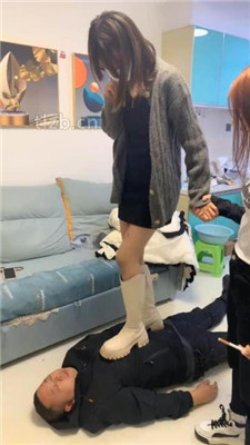 图片[13]_【精神小妹】双S-素人学生主-脏鞋脏袜臭脚辱_绳艺资料库视频资源下载