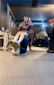 【冰诺】运动鞋白袜S-骑马爬行/踩狗爪_绳艺资料库视频资源下载