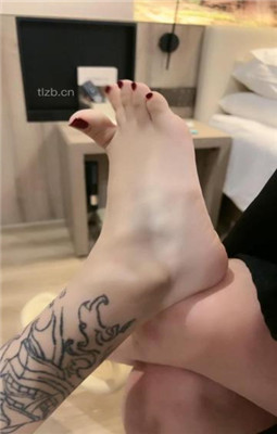 图片[19]_【反差楠熙】下贱母狗下跪发骚求虐_绳艺资料库视频资源下载
