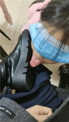 图片[7]_【爱可呀】学姐舌头清洗各种鞋/脚喂食踩舌【完整版】_绳艺资料库