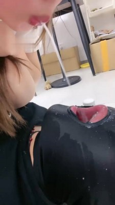 图片[3]_【樱子大人】重度呕吐物/跪求喝圣水_绳艺资料库视频资源下载