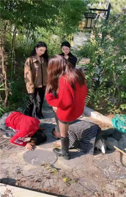 图片[4]_【宸宸】庄园3S调教情侣奴-遛狗骑马/皮靴清理【三视角版】_绳艺资料库视频资源下载