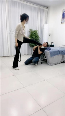 图片[14]_【小九】偷闻原味被暴揍_绳艺套路直播视频资源网