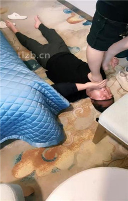 图片[20]_【绝美兔女王】小白鞋白袜配黑丝虐贱奴_绳艺套路直播视频资源网