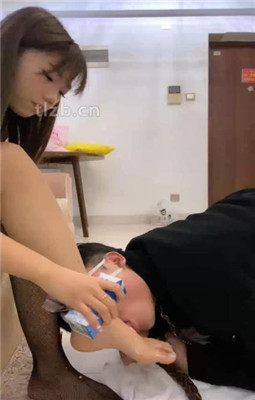 图片[12]_【可儿女王】高跟网袜美腿诱惑奴_绳艺资料库视频资源下载