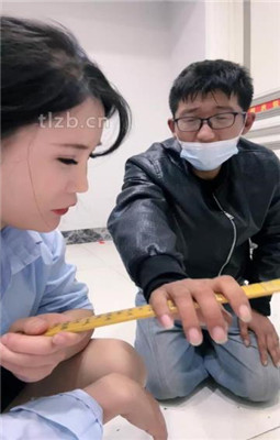 图片[16]_【孤傲女帝】暴力踩手/打断戒尺/碾压狗爪/打手心_绳艺套路直播视频资源网