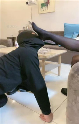 图片[6]_【赵奈奈】没钱交房租被虐-靴子碾脸/暴力踢踹【完整版】_绳艺资料库