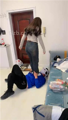 图片[12]_【精神小妹】双S素人学生主-超暴力踢踹_绳艺资料库视频资源下载