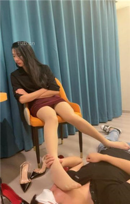 图片[14]_【Alice】数据线抽/肉丝高跟踩踏闻舔_绳艺资料库视频资源下载