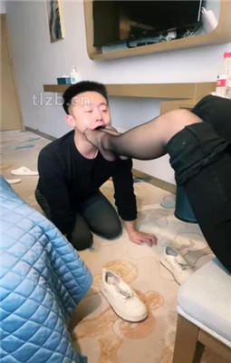 图片[16]_【绝美兔女王】小白鞋白袜配黑丝虐贱奴_绳艺套路直播视频资源网