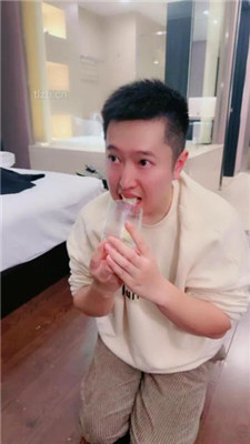 图片[14]_【宫雪大人】双S-长靴高跟踩踏喂食/喝圣水【双视角版】_绳艺资料库视频资源下载
