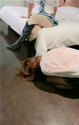图片[16]_【赵奈奈】长靴S暴打偷原味的贱奴_绳艺资料库视频资源下载