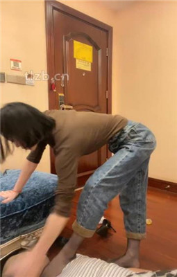 图片[6]_【苏晴】原味黑丝jio捂脸踩踏_绳艺资料库视频资源下载